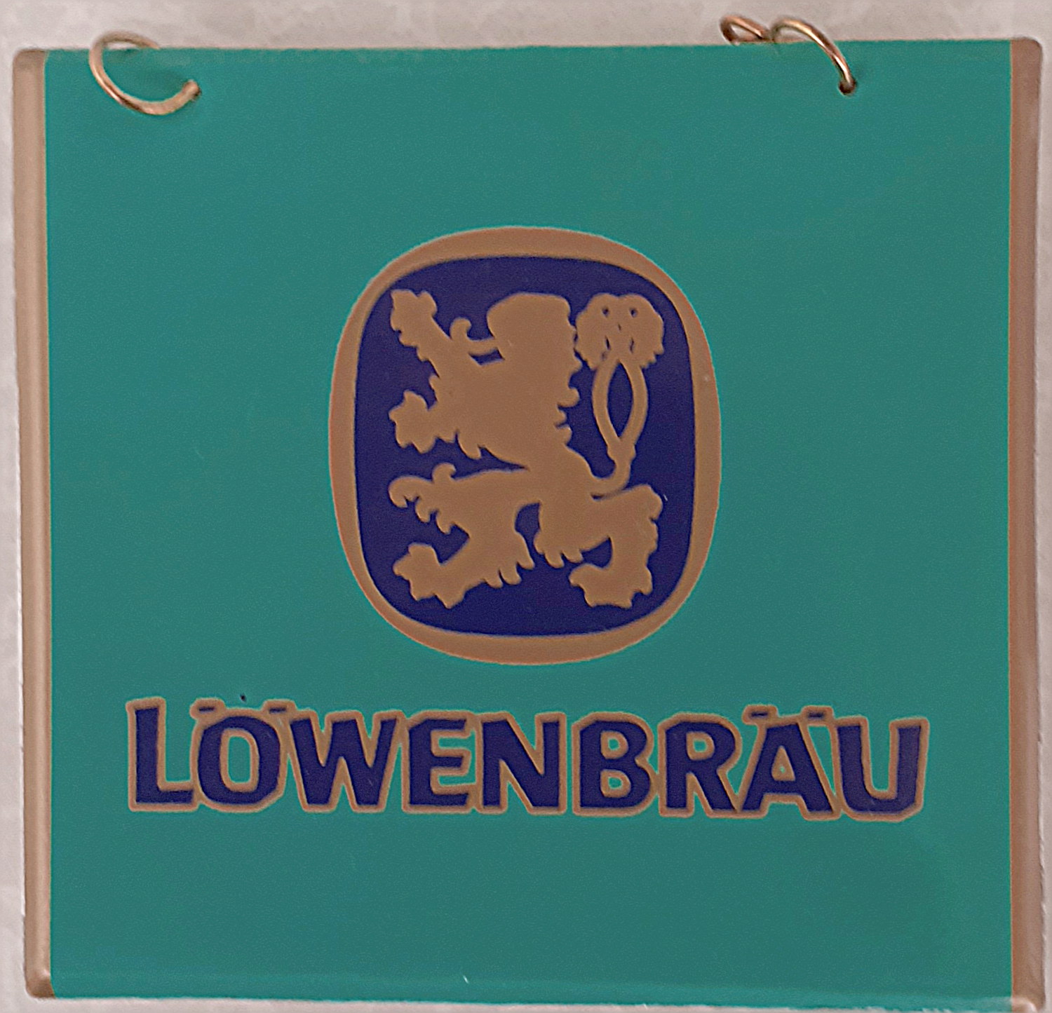 L&ouml;wenbr&auml;u Zapfhahnschild - alte Originale
